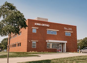 Iowa Ortho Pella