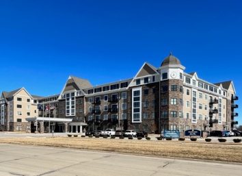 Grand Living at Tower Place