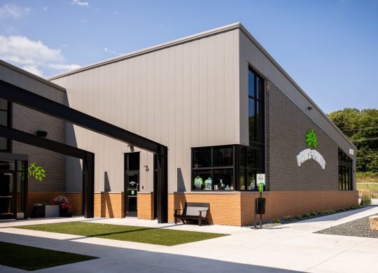 2023 0711 BishopEngineering PawsAndPints 0005